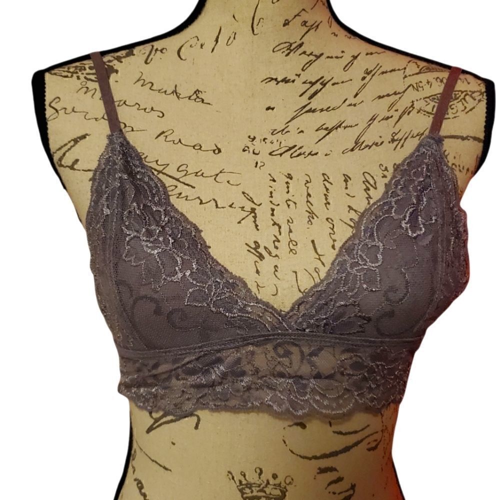 LULUs Dusky Lilac Lace Bralette